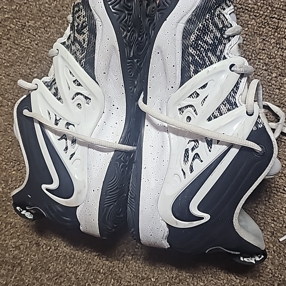 Nike KD 15 Team Oreo White Black Kevin Durant KD Men's - Picture 7 of 15